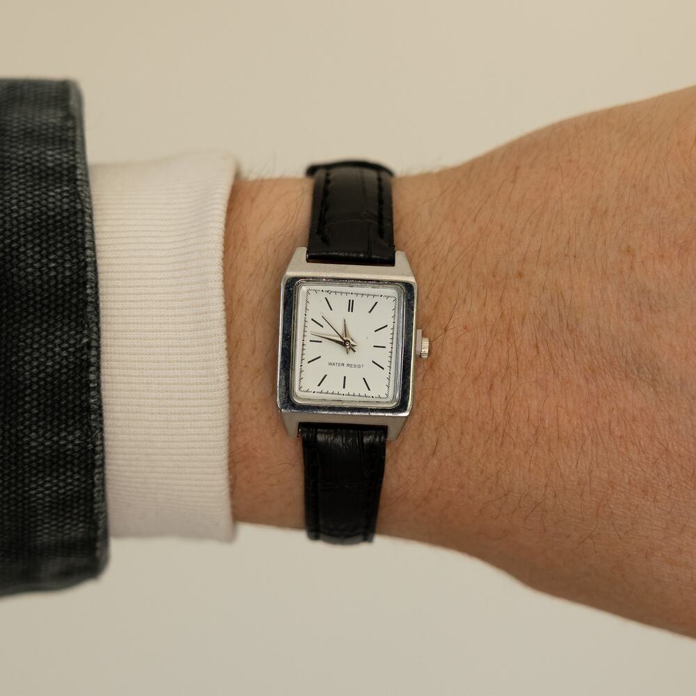 Vintage Silver Square Leather Watch Cream Dial Croc Strap Minimalist Unisex